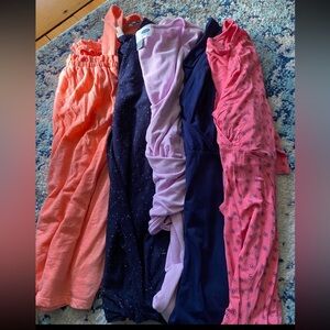 Bundle of nursing tops sz SM and XS